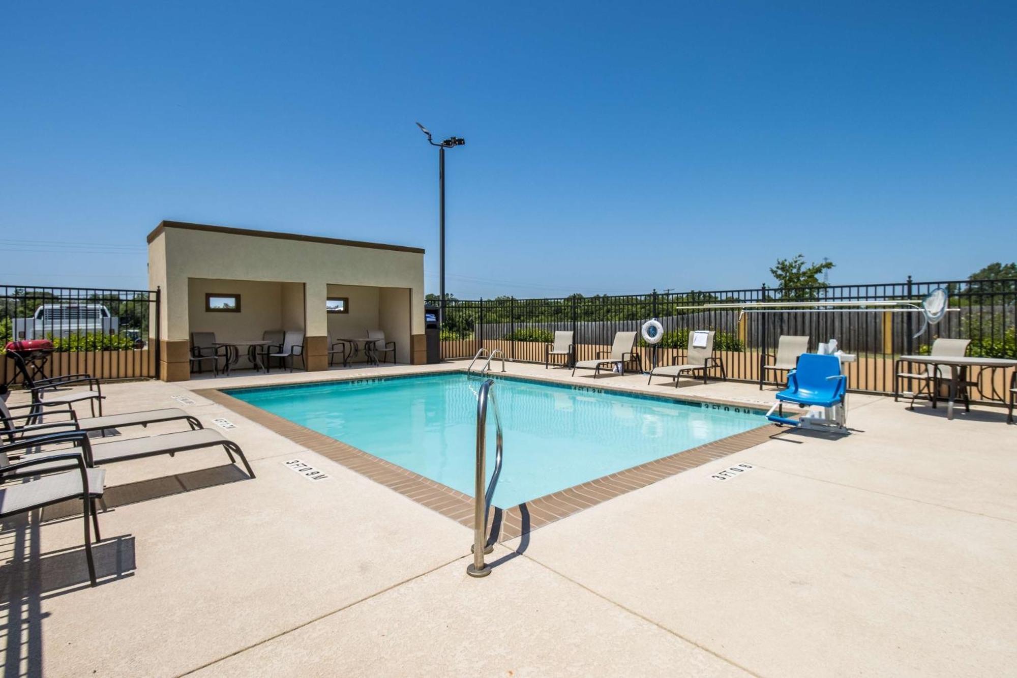 Best Western Temple Inn&Suites Exterior foto